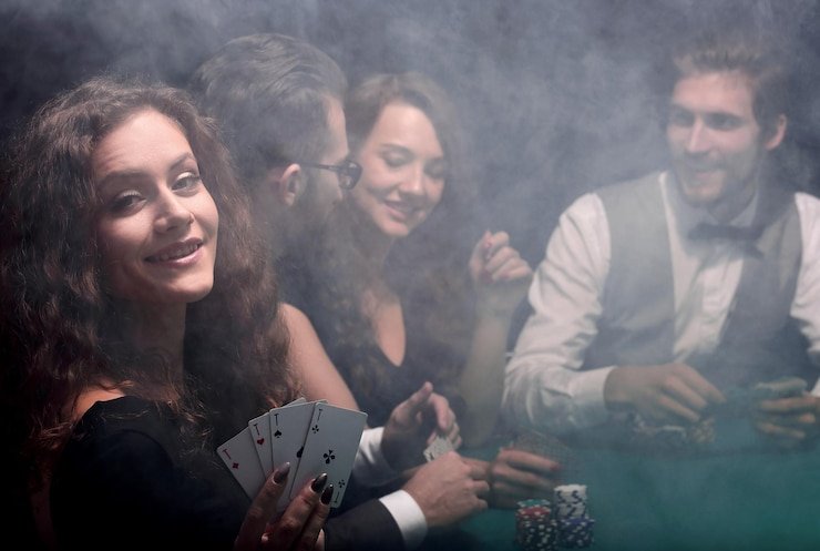 Tampilan antarmuka Live Casino kustom4d dengan dealer nyata dan meja permainan langsung
